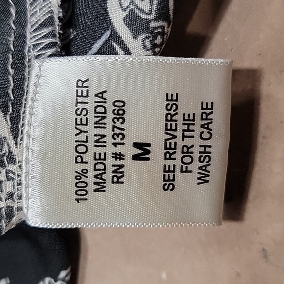 Live 4 Truth Size M Black and Cream Boho Paisley Pattern Blouse with Elephants - Picture 12 of 12